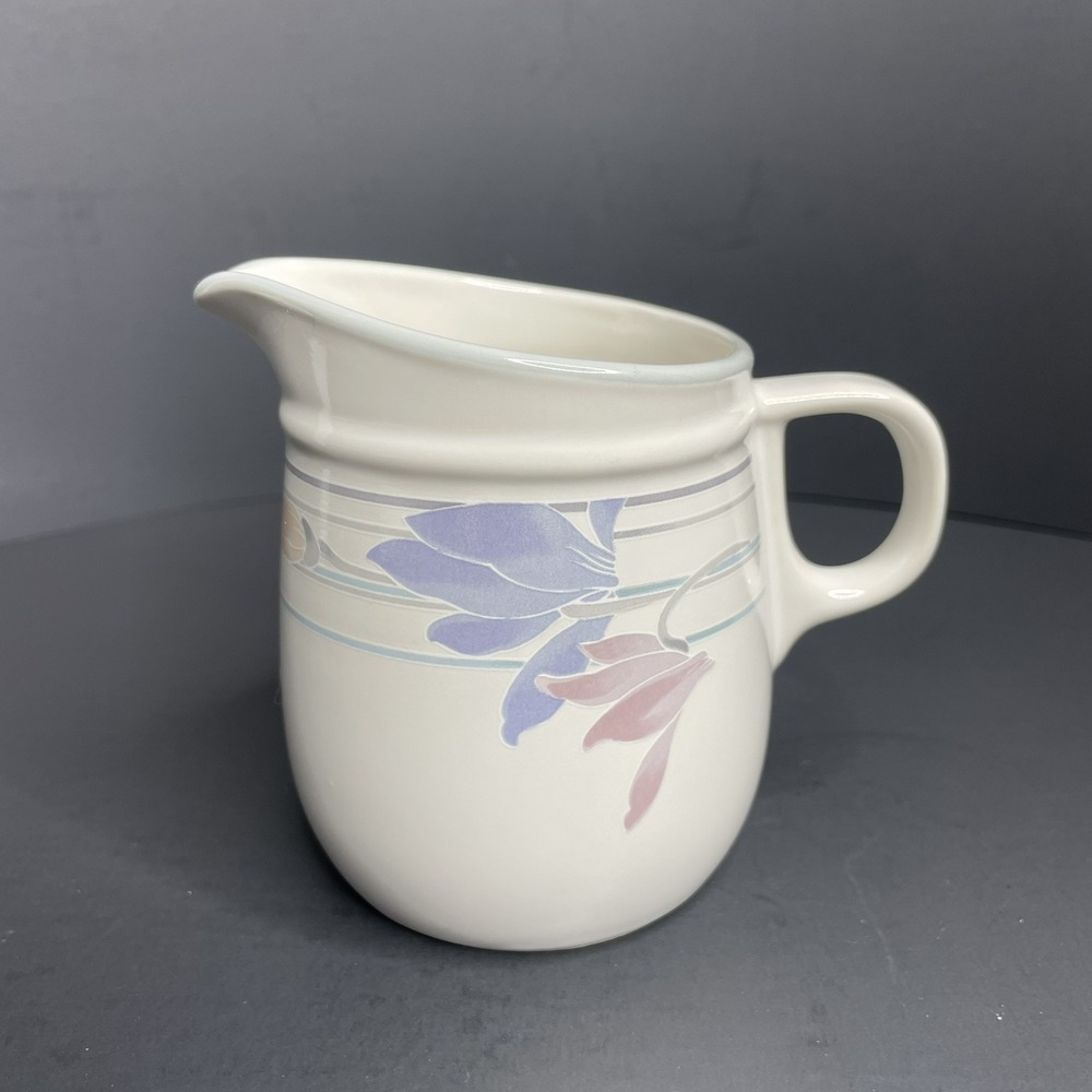 Studio Nova TENDER BLOOM Creamer 4", Vintage, 1994-2004,‎ EXCELLENT